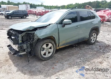 2019 Toyota Rav4 Xle z USA, uszkodzony, nr VIN JTMW1RFV6KJ014464